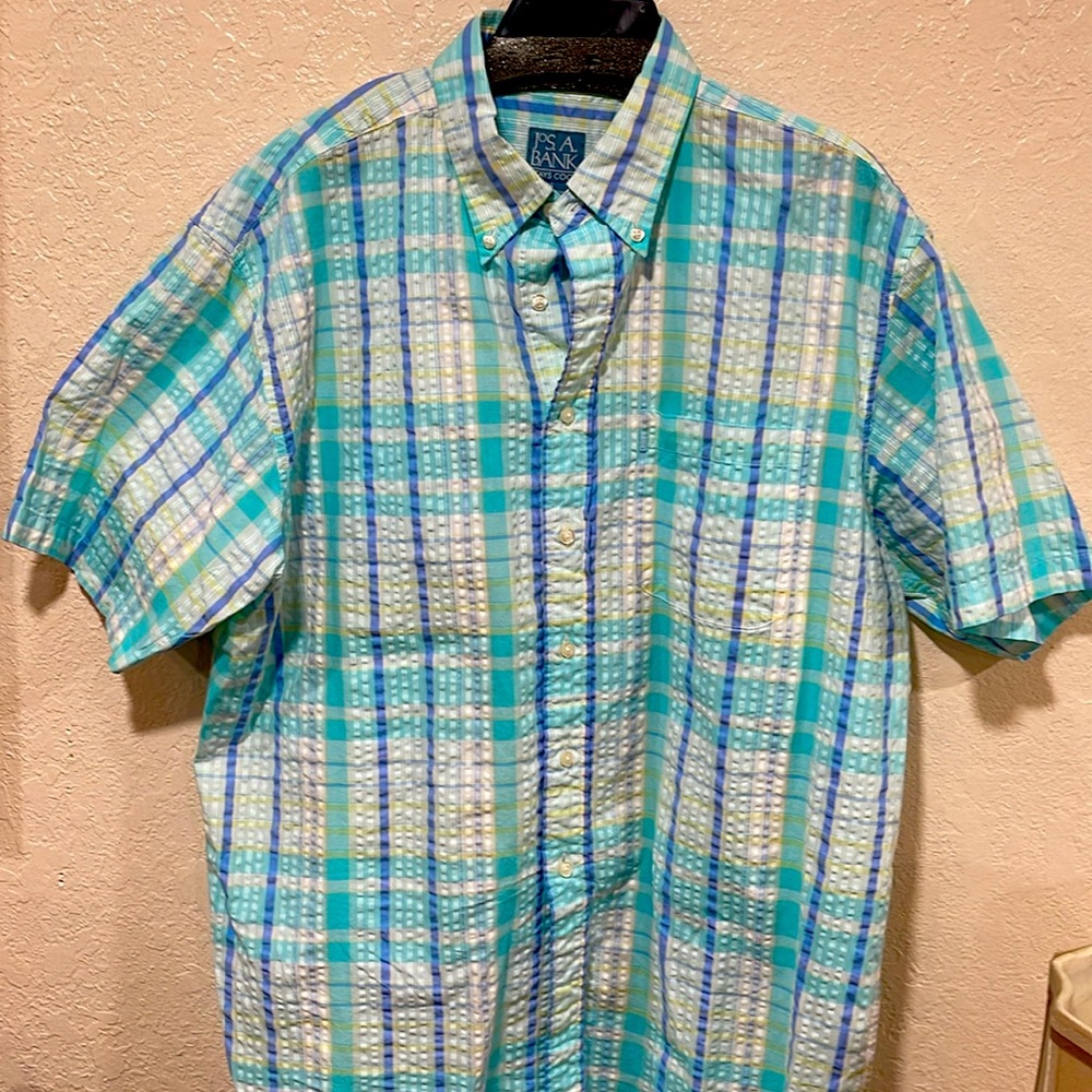 His. A. Banks short sleeve button down